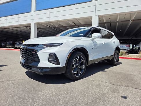 Certified 2019 Chevrolet Blazer RS FWD image 2