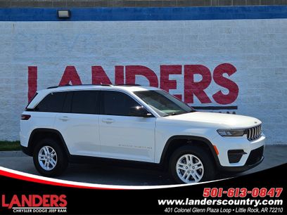 Used 2023 Jeep Grand Cherokee Laredo