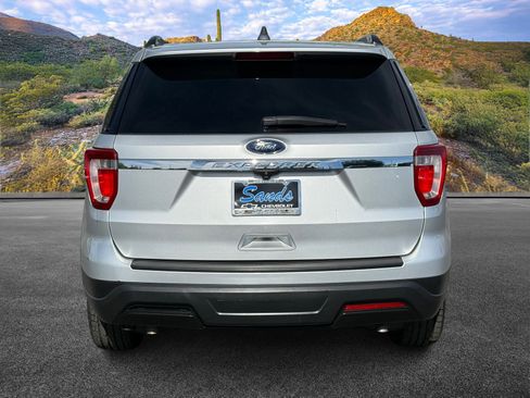 Used 2018 Ford Explorer FWD image 6