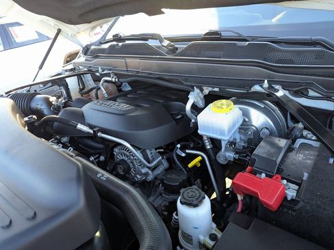 Used 2022 RAM 2500 Big Horn image 26