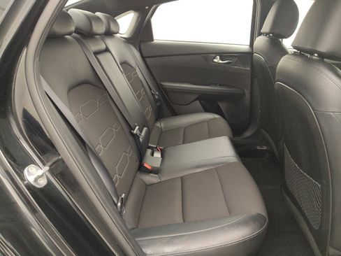 Used 2023 Kia Forte GT-Line w/ GT-Line Technology Package FWD image 19