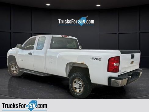 Used 2010 Chevrolet Silverado 2500 W/T image 4