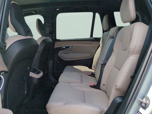 New 2026 Volvo XC90 B6 Ultra w/ Lounge Package AWD/4WD image 11