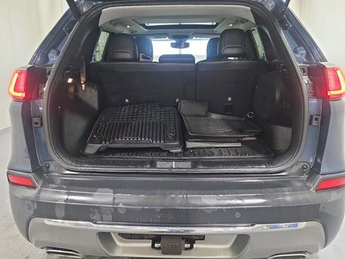 Used 2020 Jeep Cherokee Limited w/ Trailer Tow Group image 11