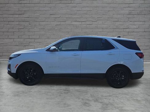 Used 2024 Chevrolet Equinox LT FWD image 2