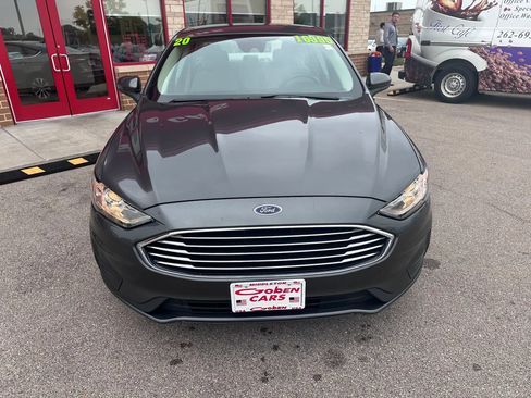 Used 2020 Ford Fusion SE AWD/4WD image 2