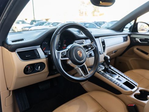 Used 2017 Porsche Macan GTS image 17