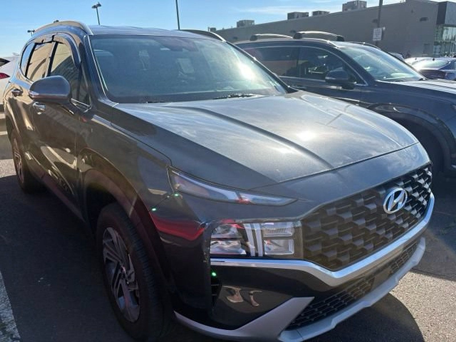 Certified 2023 Hyundai Santa Fe SEL AWD/4WD image 3
