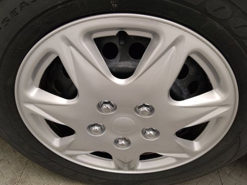 Used 2016 Ford Focus S FWD image 31