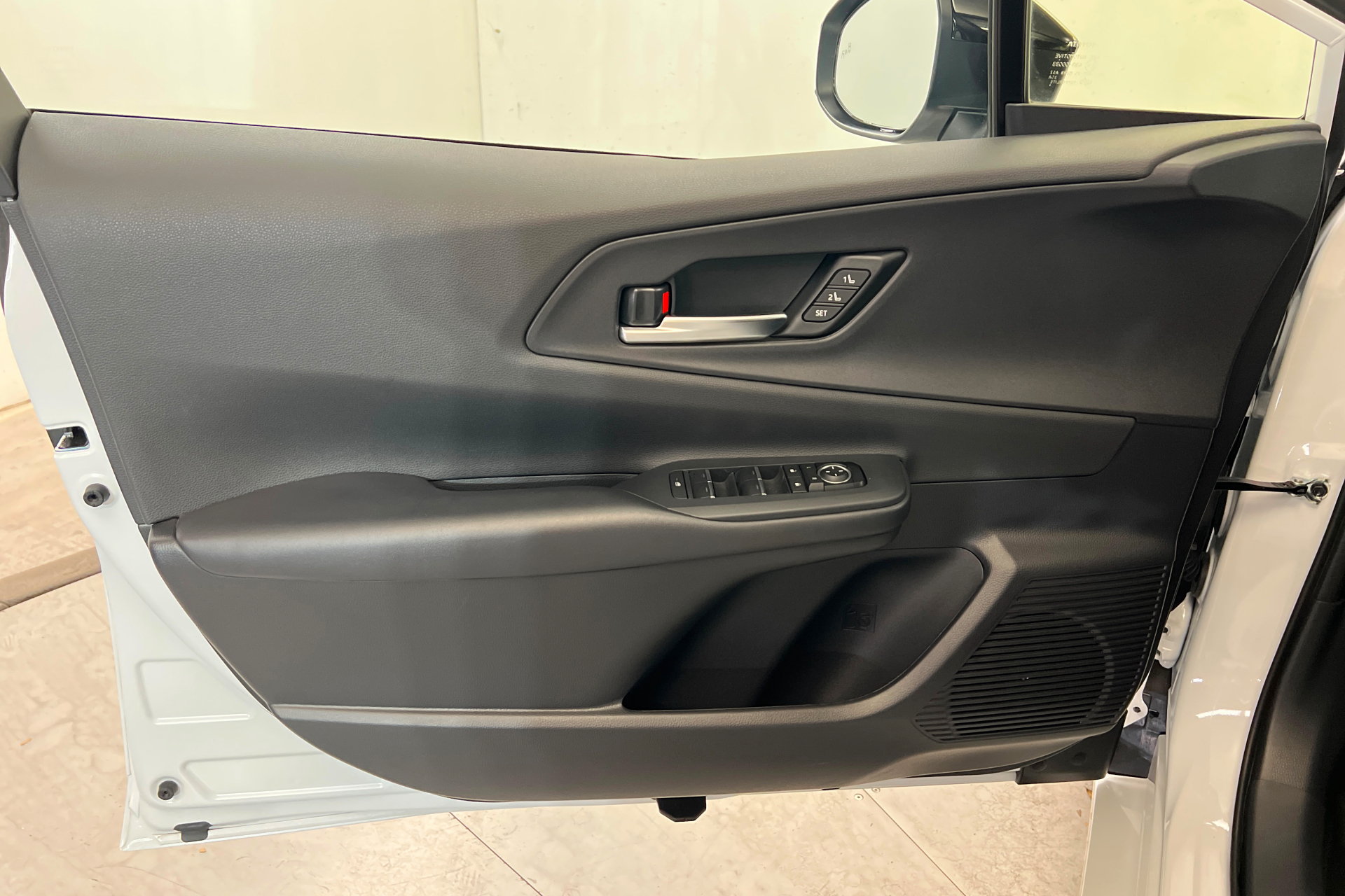 Certified 2026 Toyota Prius Plug-In Hybrid w/ Limited Premium Package FWD image 15