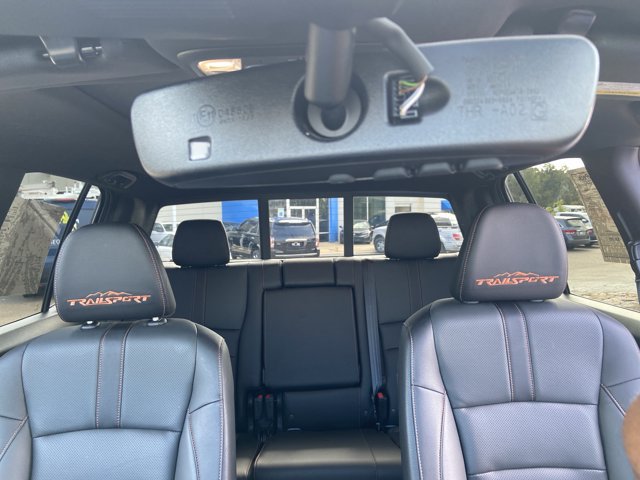 Used 2025 Honda Ridgeline TrailSport image 14
