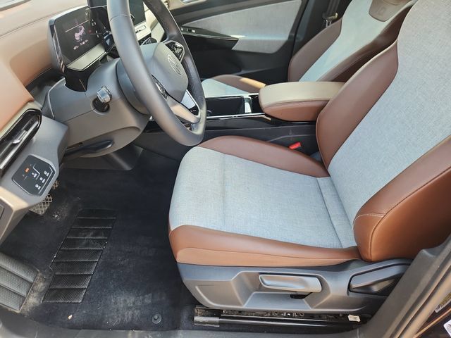 Certified 2023 Volkswagen ID.4 Pro AWD/4WD image 7
