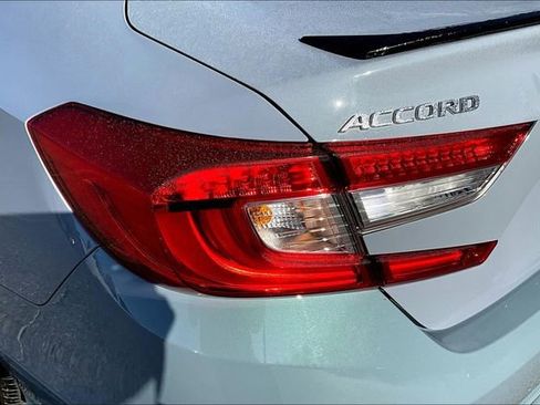 Used 2021 Honda Accord Sport image 23