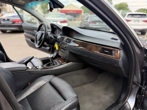 Used 2006 BMW 330i Sedan RWD image 20