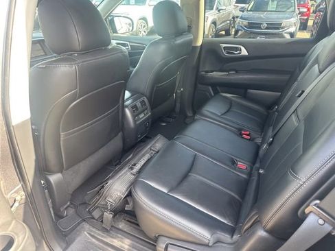 Used 2015 Nissan Pathfinder SL w/ Trailer Tow Package AWD/4WD image 10