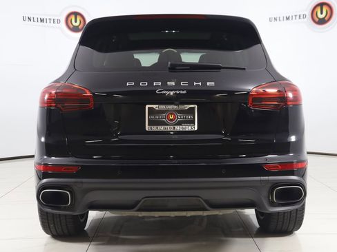 Used 2017 Porsche Cayenne Platinum Edition AWD/4WD image 50