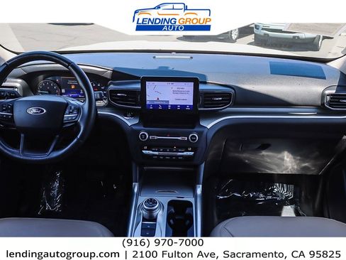 Used 2020 Ford Explorer XLT w/ Equipment Group 202A image 11