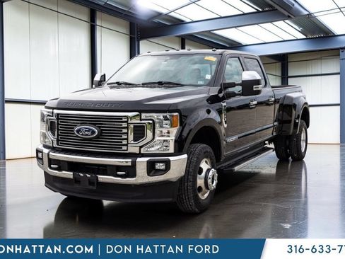 Used 2021 Ford F350 Lariat w/ Chrome Package AWD/4WD image 23