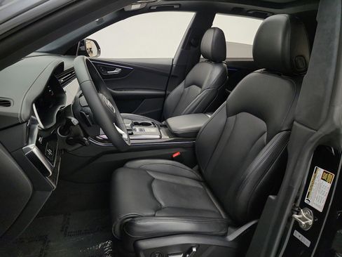 Used 2023 Audi Q8 Prestige w/ Prestige Package AWD/4WD image 15