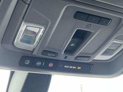 Used 2020 GMC Sierra 1500 Elevation w/ Elevation Value Package image 31