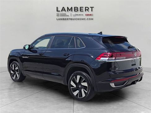 Used 2024 Volkswagen Atlas Cross Sport SE AWD/4WD image 3