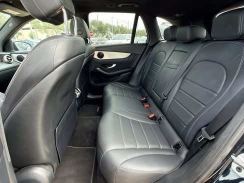 Used 2022 Mercedes-Benz GLC 300 image 33