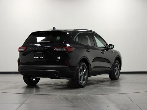 New 2026 Ford Escape ST-Line w/ Cold Weather Package image 4