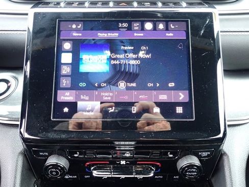 Used 2023 Jeep Grand Cherokee L Laredo image 25