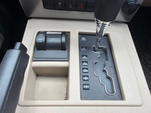 Used 2011 Jeep Liberty Sport w/ Trailer Tow Class III Group AWD/4WD image 32