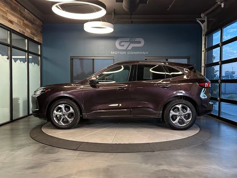 Used 2023 Ford Escape ST-Line w/ Tech Pack #1 AWD/4WD image 6