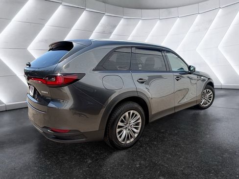 Used 2024 MAZDA CX-90 Plug-In Hybrid w/ Preferred AWD/4WD image 4