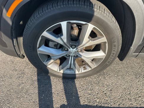Used 2020 Hyundai Palisade SEL w/ Convenience Package FWD image 4