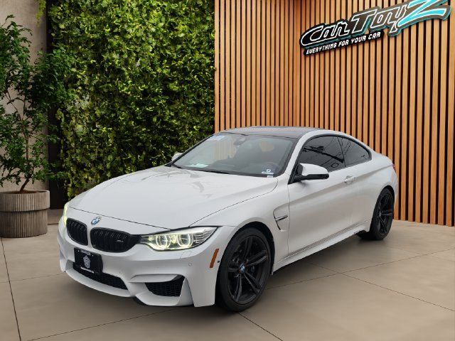 Used 2017 BMW M4 Coupe RWD image 8