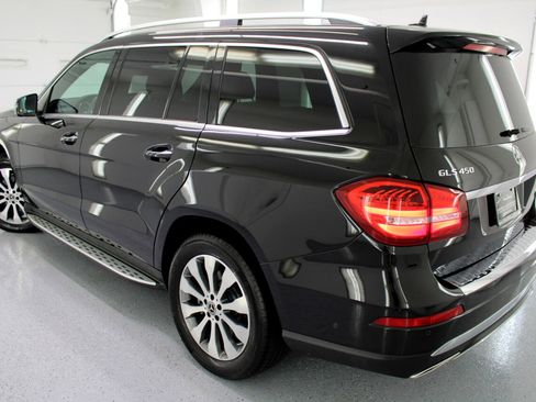 Used 2018 Mercedes-Benz GLS 450 4MATIC w/ Premium Package image 31