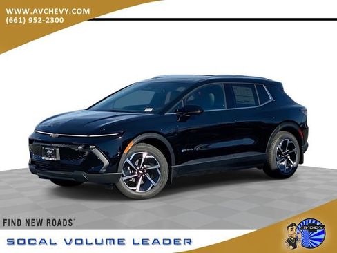 New 2026 Chevrolet Equinox EV LT FWD image 1