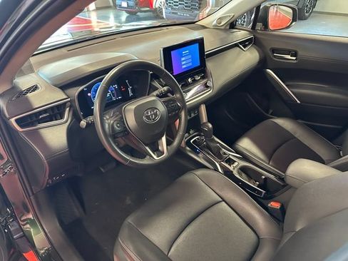 Certified 2024 Toyota Corolla Cross XLE w/ Convenience Package AWD/4WD image 11