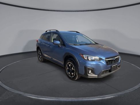 Used 2019 Subaru Crosstrek 2.0i Premium image 2