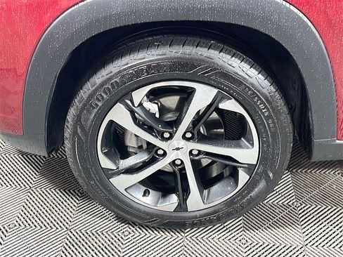 Used 2024 Chevrolet Trax RS w/ Driver Confidence Package image 26