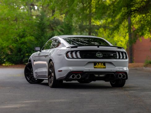 Used 2017 Ford Mustang GT Premium w/ Equipment Group 401A image 3