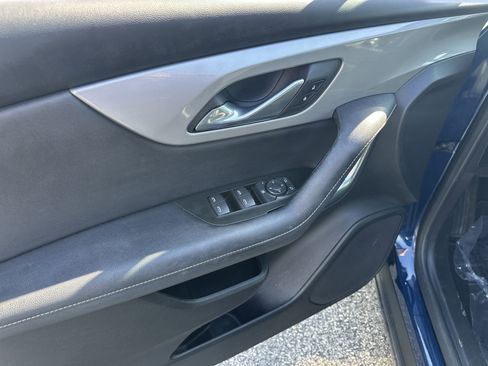 Used 2023 Chevrolet Blazer LT w/ Driver Confidence Package image 8