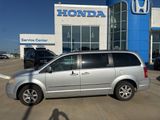 Used 2010 Chrysler Town & Country Touring image 2