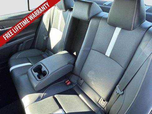 Used 2025 Toyota Camry SE FWD image 19