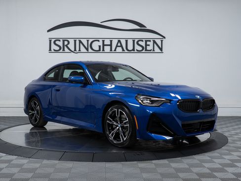 Used 2025 BMW 230i xDrive Coupe w/ M Sport Package image 3