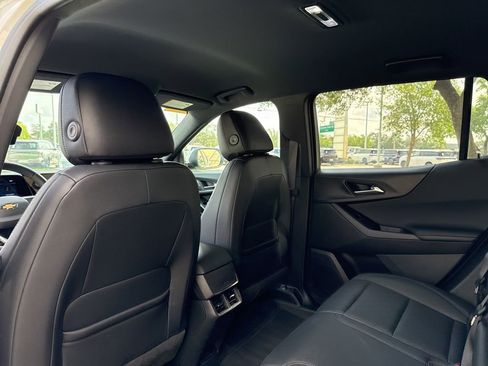 Used 2026 Chevrolet Equinox LT w/ Convenience Package II FWD image 28