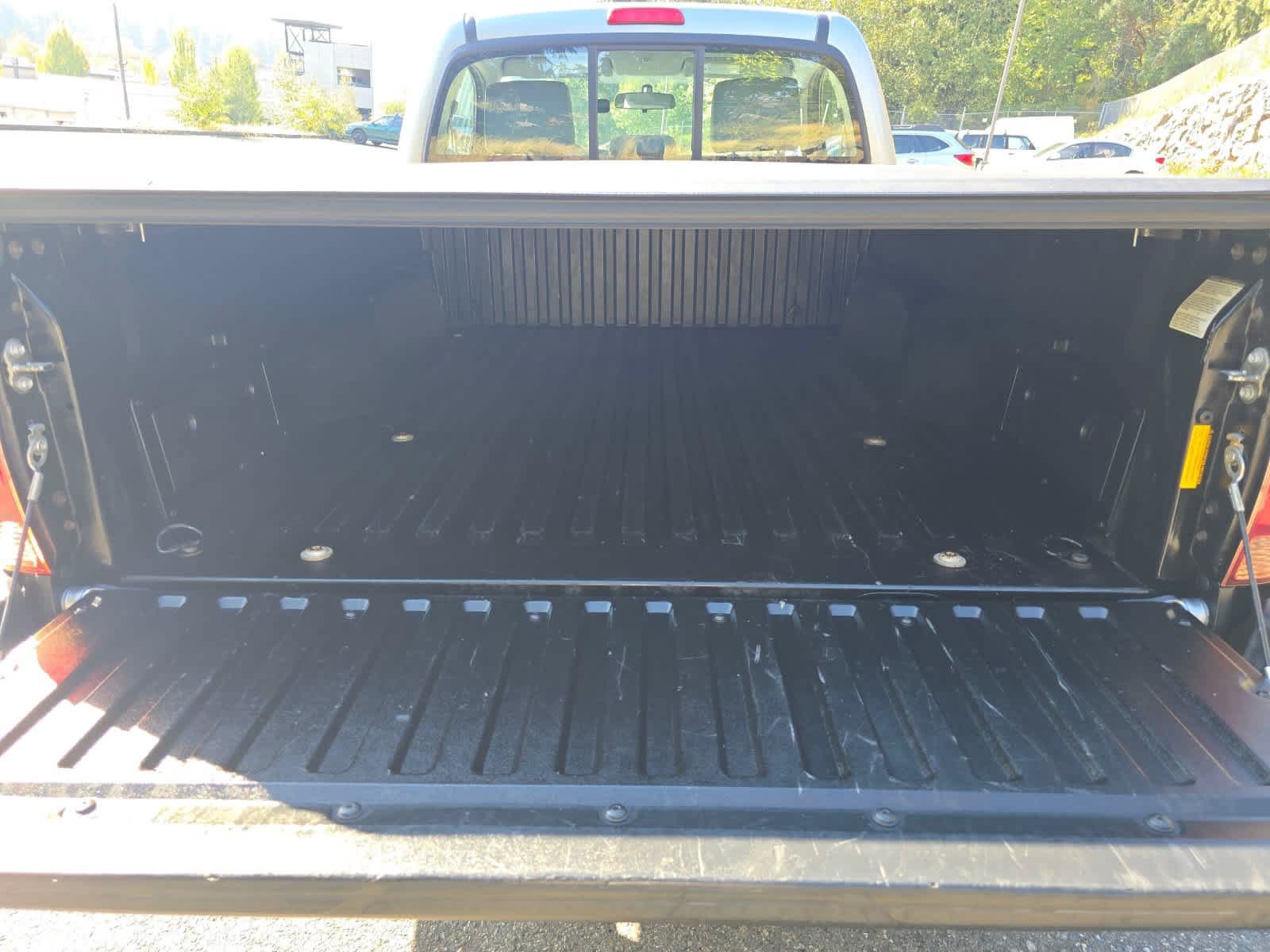 Used 2014 Toyota Tacoma 2WD Regular Cab image 26