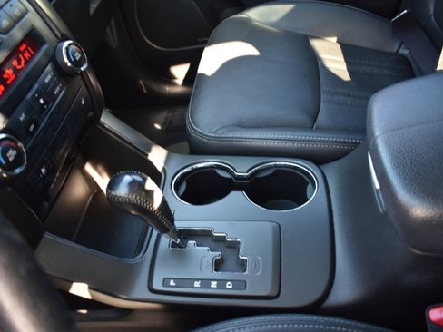Used 2013 Kia Sorento SX w/ SX Premium Pkg image 24