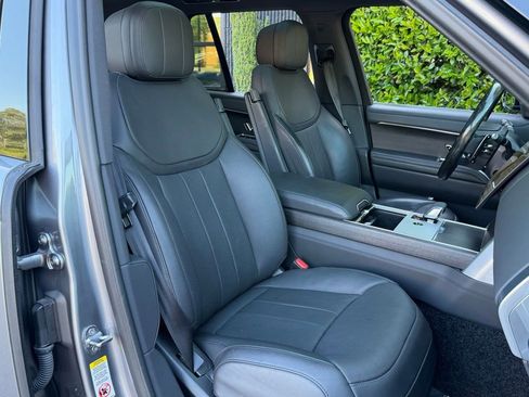Used 2024 Land Rover Range Rover SE AWD/4WD image 33