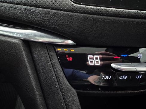 Certified 2023 Cadillac XT5 Premium Luxury AWD/4WD image 20