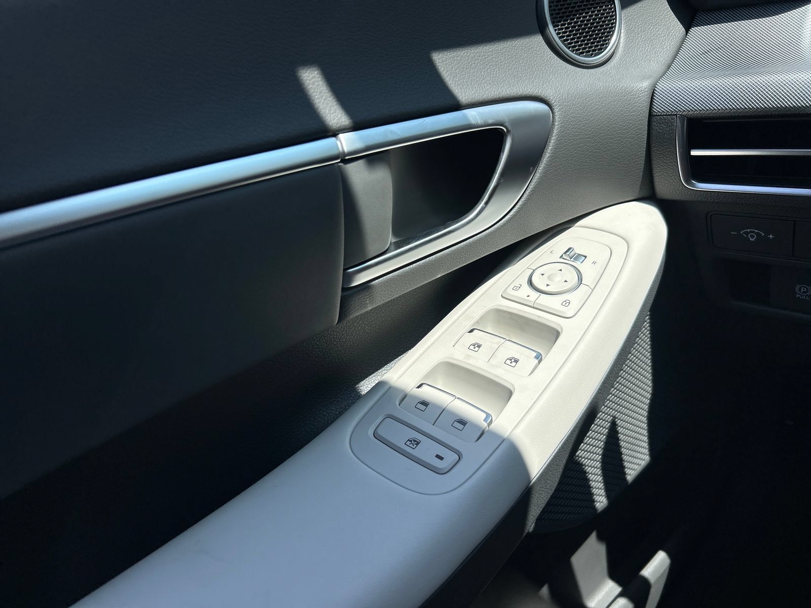New 2026 Hyundai Sonata SEL AWD/4WD image 11