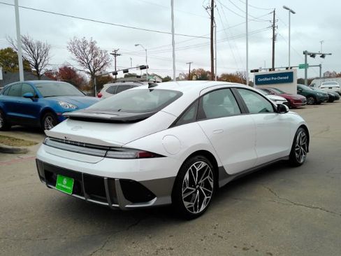 Used 2024 Hyundai Ioniq 6 SEL image 6